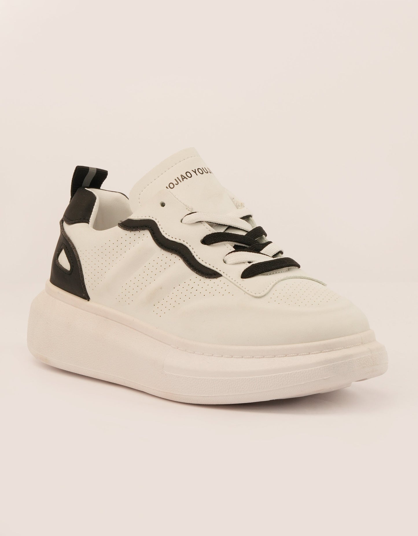 Women Classic Monochrome Sneakers