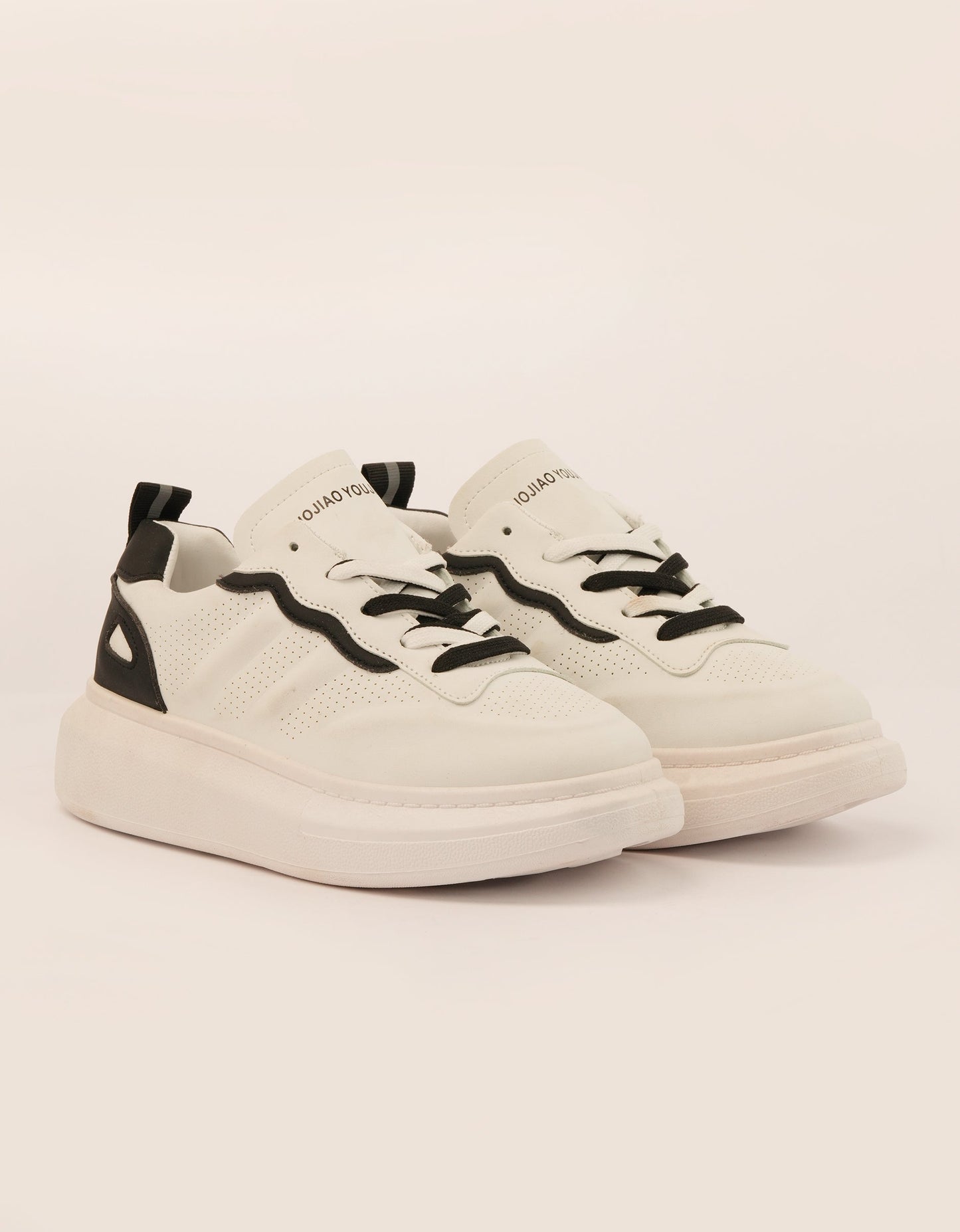 Women Classic Monochrome Sneakers