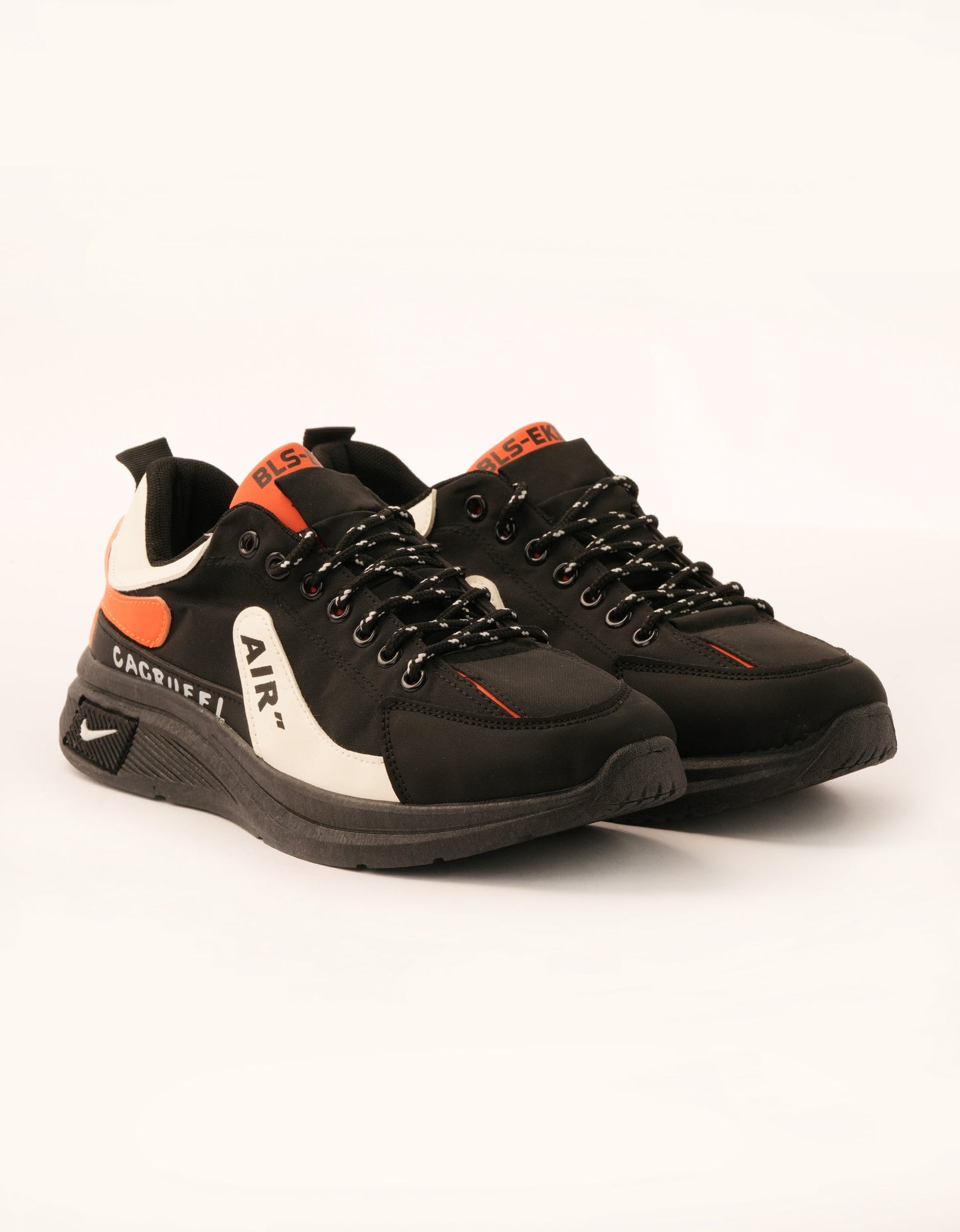 Air Pump Sporty Sneakers