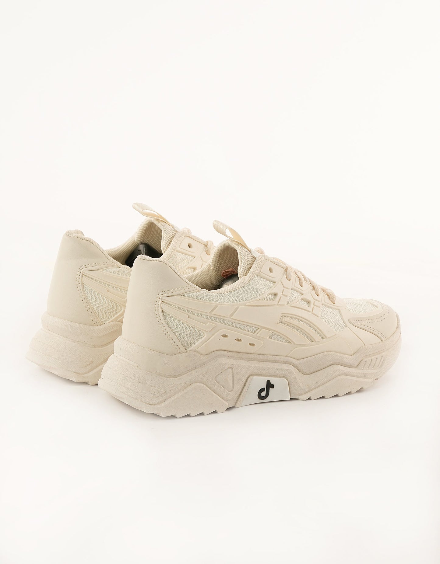 Women Sandy Dunes Chunky Sneakers