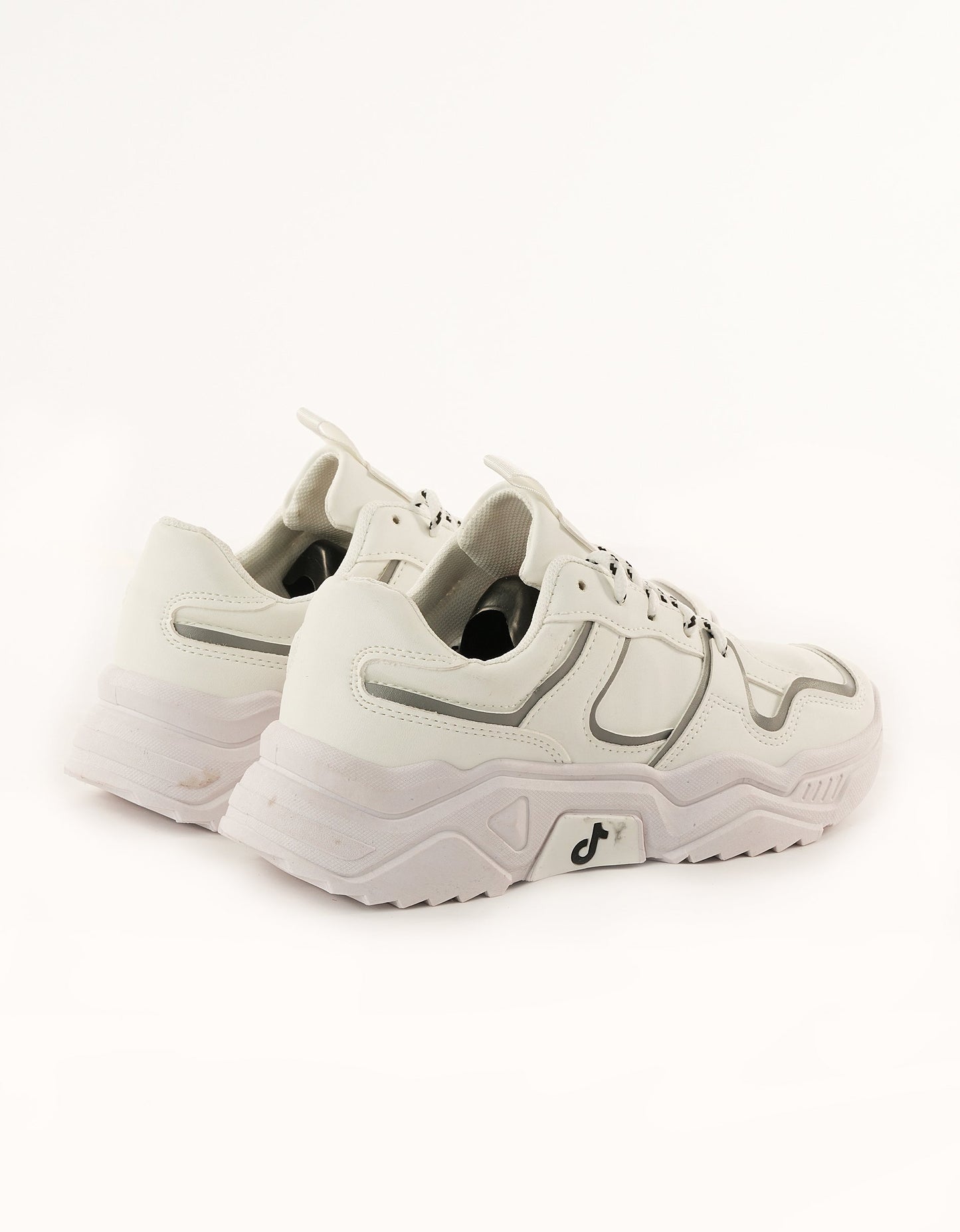 Women Alabaster Trailblazer Sneakers