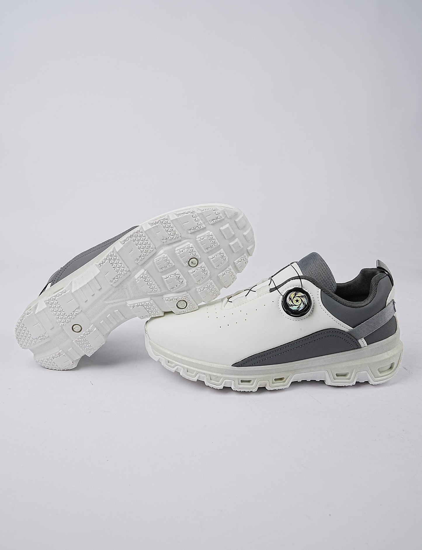 Eclipse Golf Sneaker