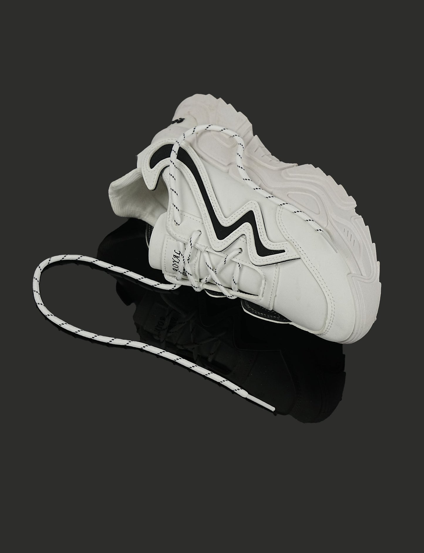 Women high sole chunky sneakers