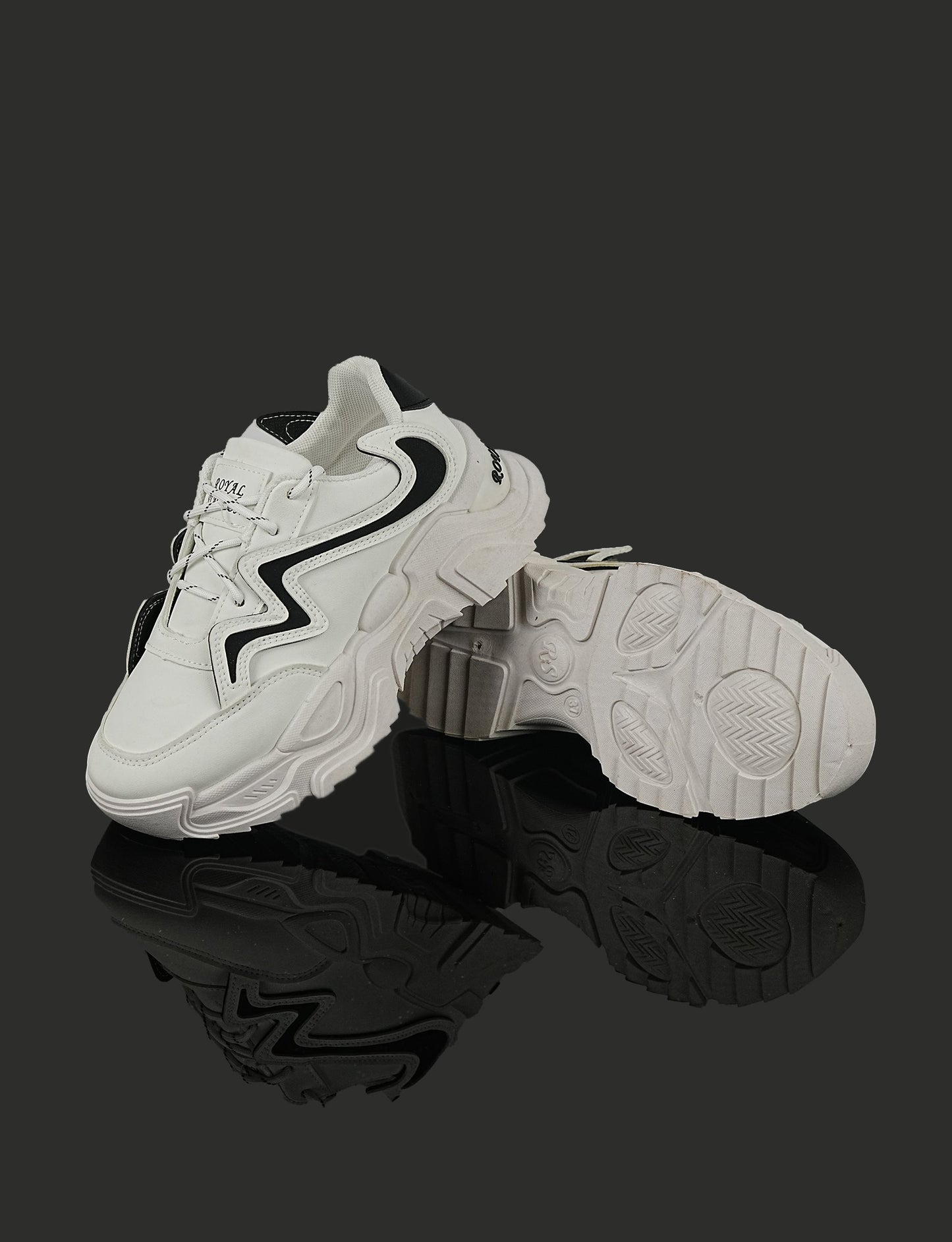 Women high sole chunky sneakers