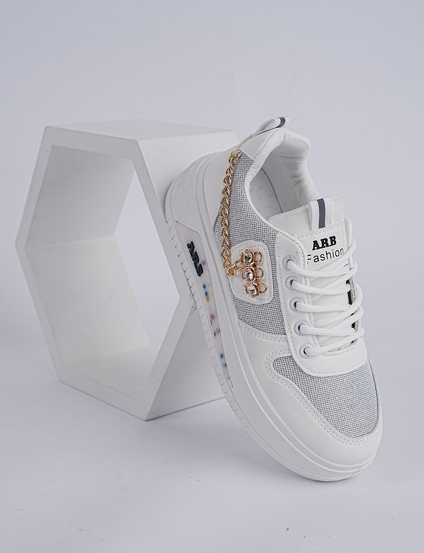 Blush Luxe Chain Sneakers White – Elegant Style, Everyday Comfort