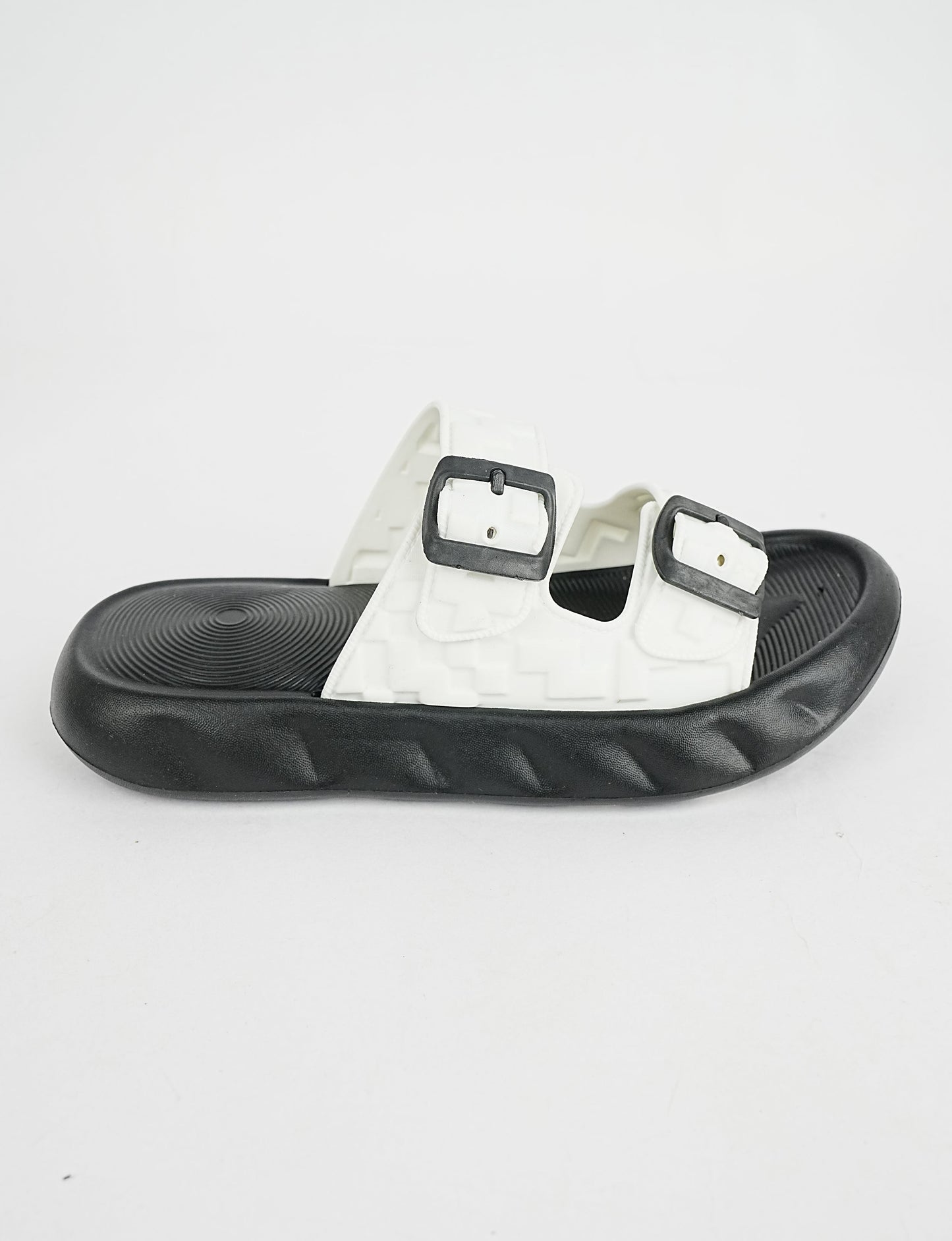 SLIPPER-B-0100-BLK-WHT