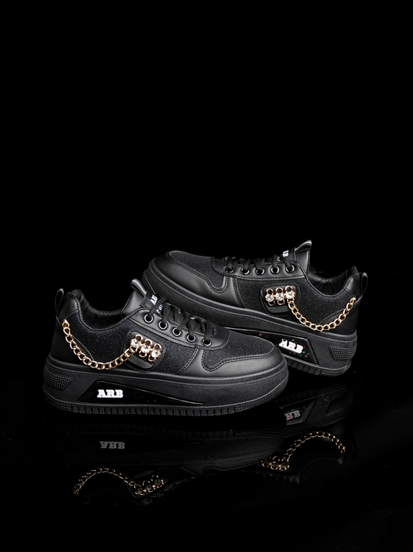 Blush Luxe Chain Sneakers White – Elegant Style, Everyday Comfort