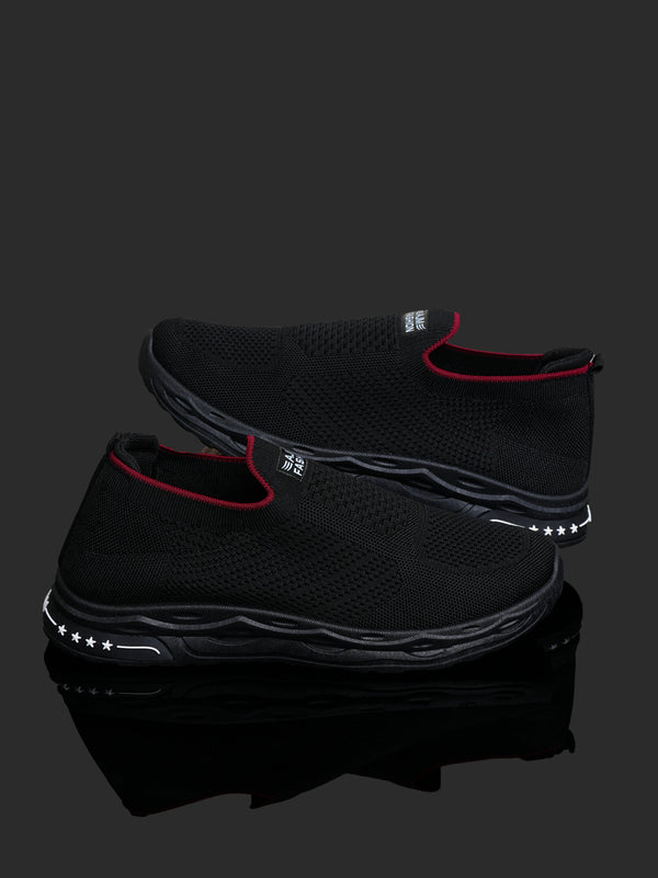 Men's Ultra-Light Knit Slip-On Casual Sneakers - Black/Red Accent