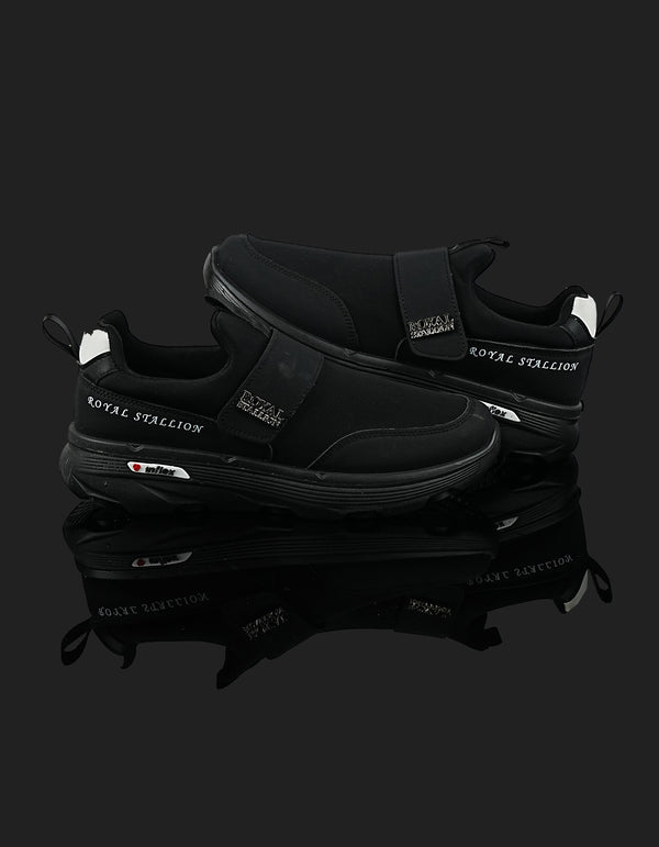 K-805 Black Slip-On Casual Shoes for Men