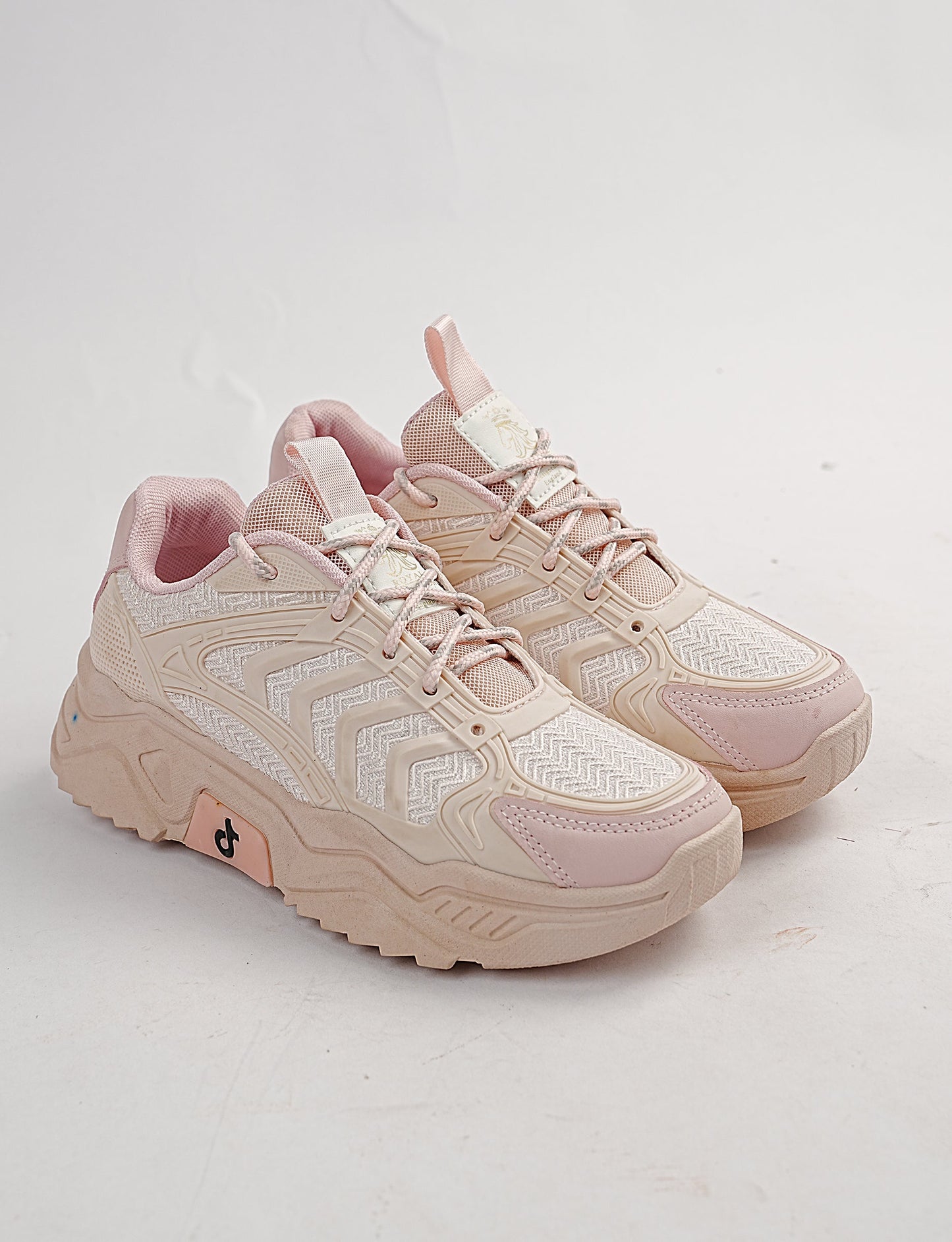 Women Sunset Glow Sneakers