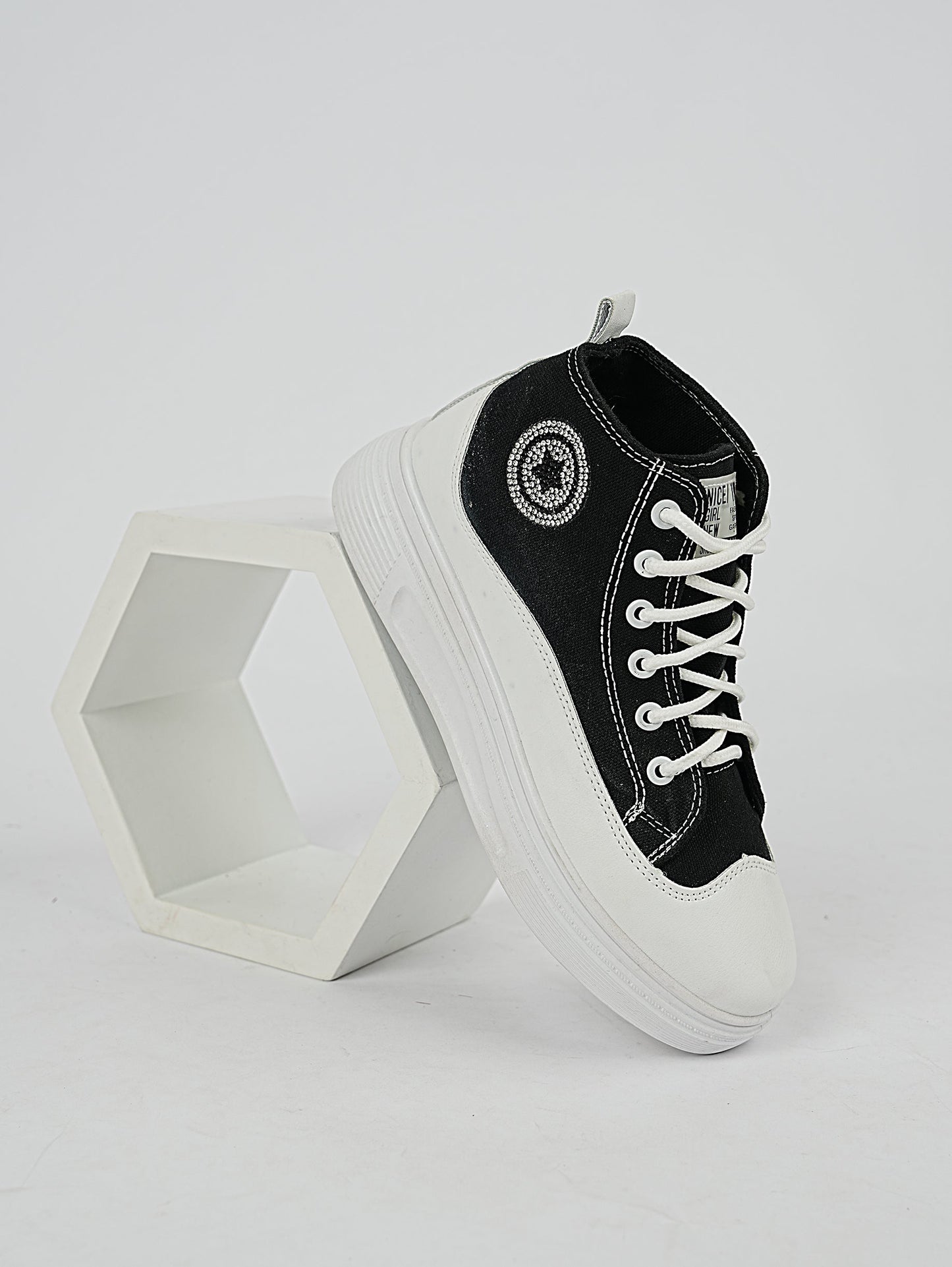 Women All Star High Ankle Sporty Sneakers