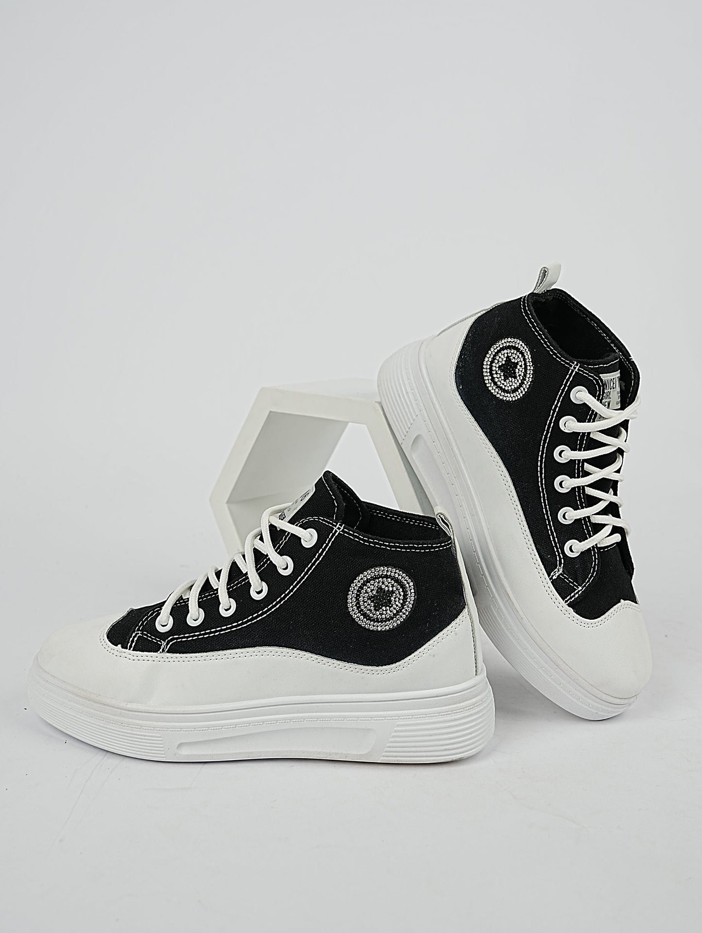 Women All Star High Ankle Sporty Sneakers