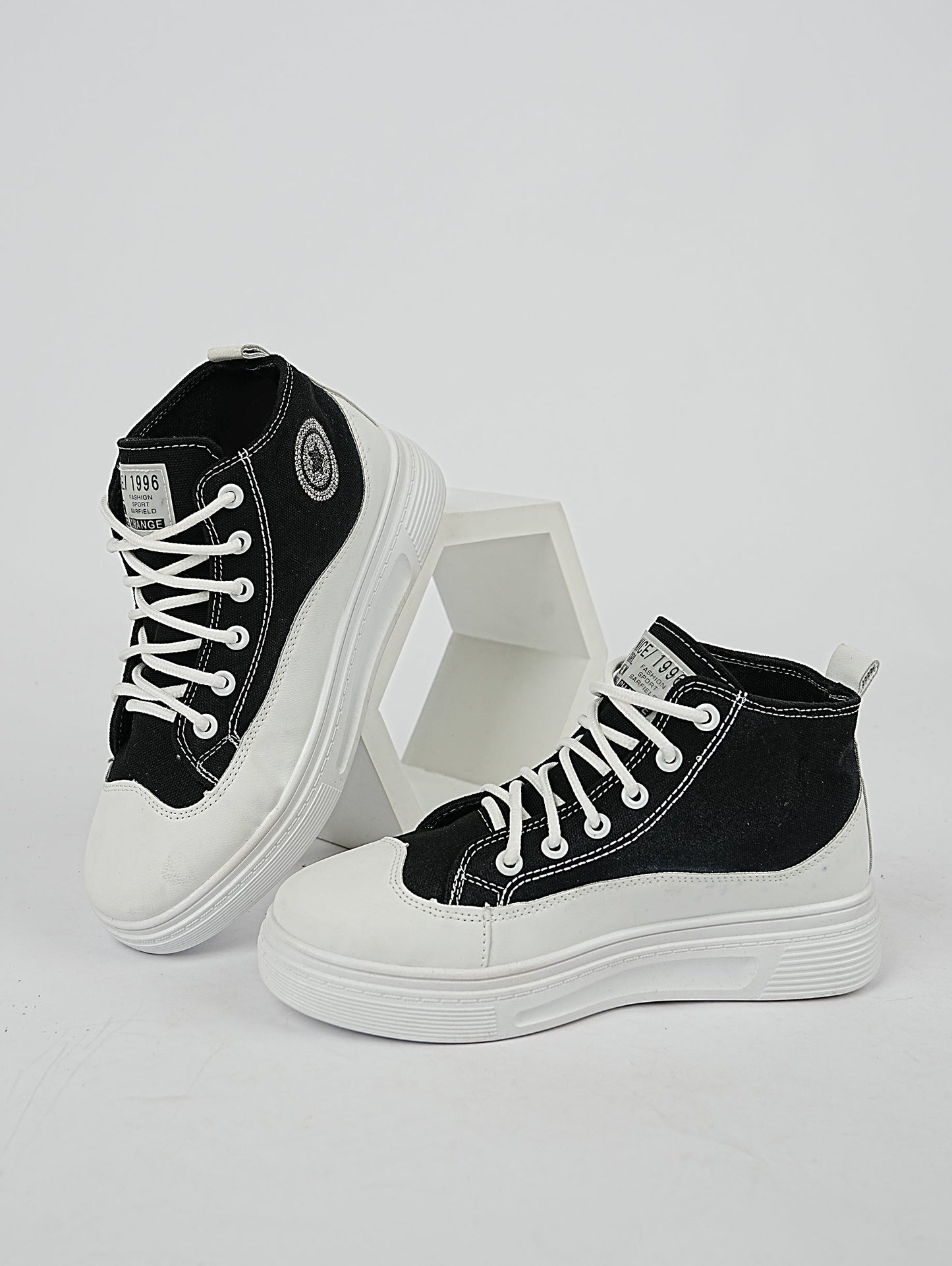 Women All Star High Ankle Sporty Sneakers