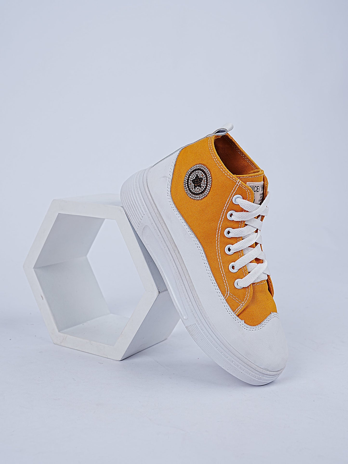 Women All Star High Ankle Sporty Sneakers